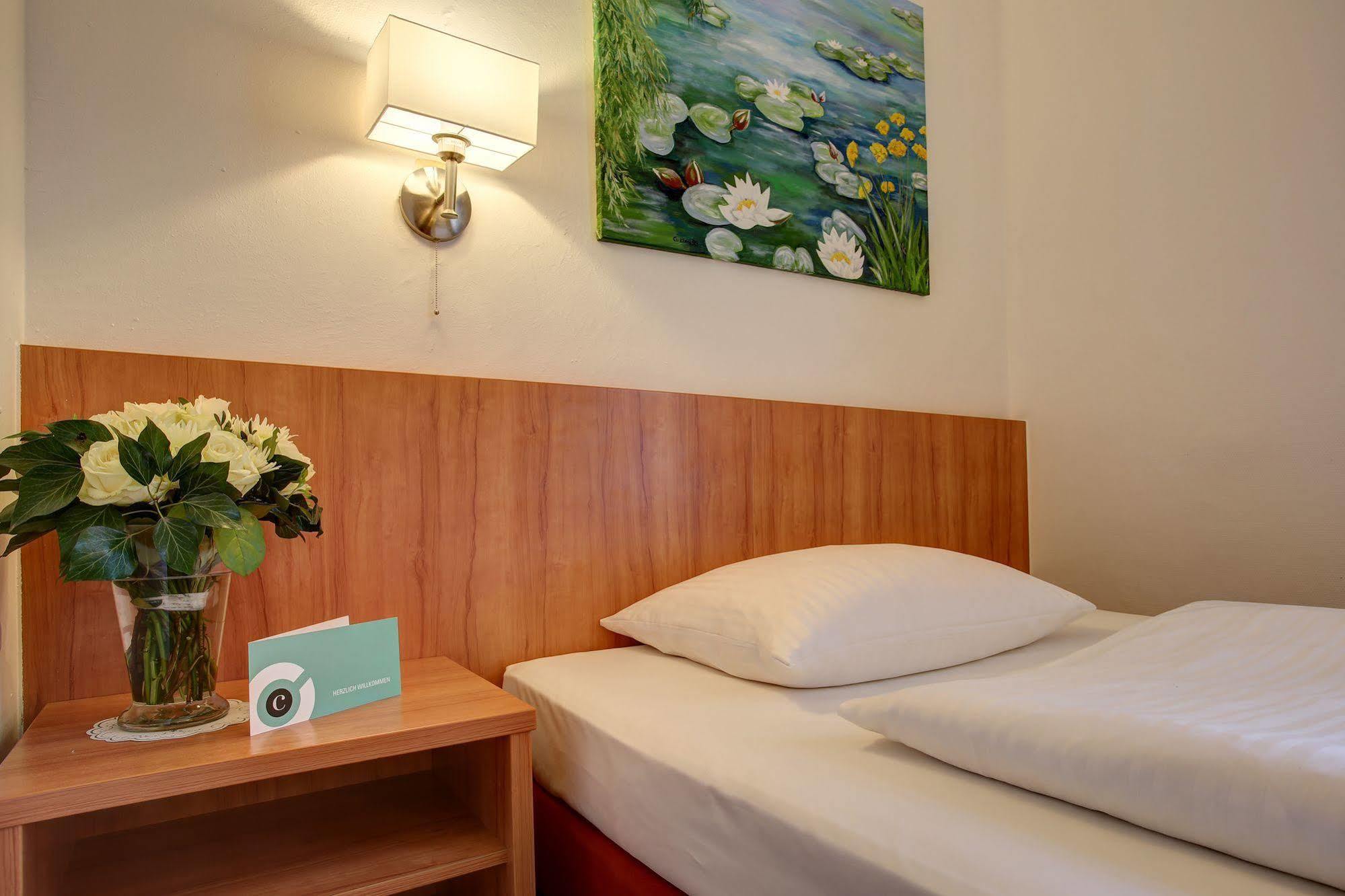 Trip Inn Hotel Blankenburg Karlsruhe Dış mekan fotoğraf